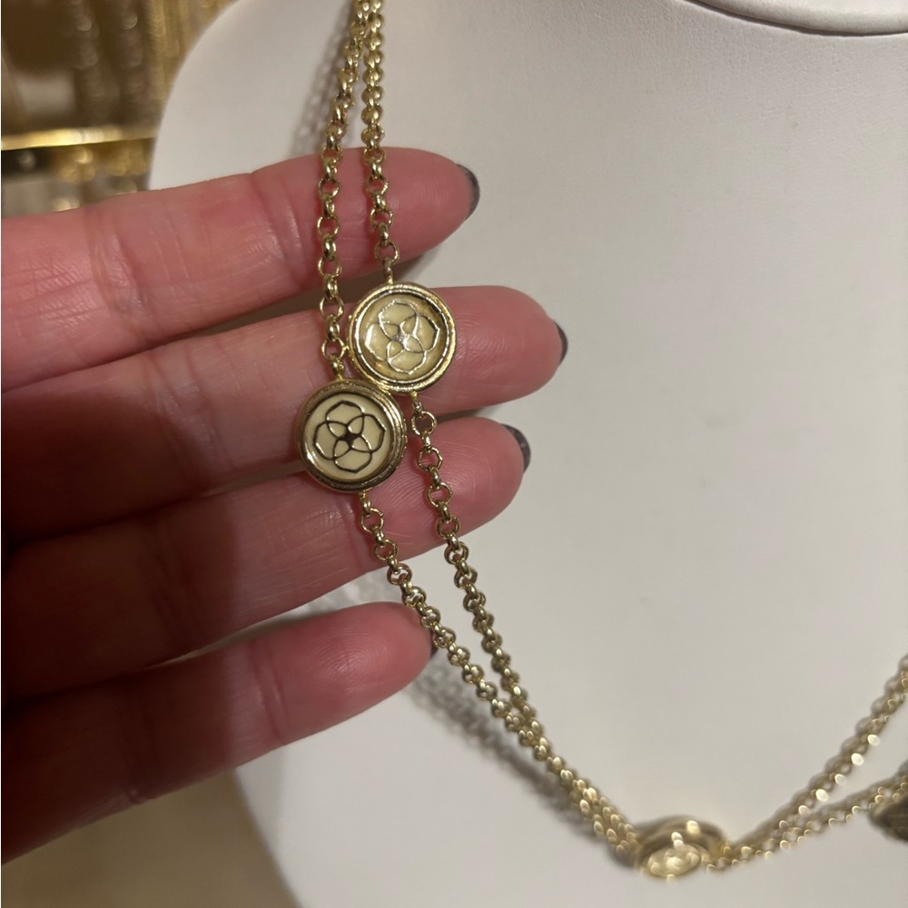 Kendra Scott | Gold and Ivory Vintage Terrill Necklace